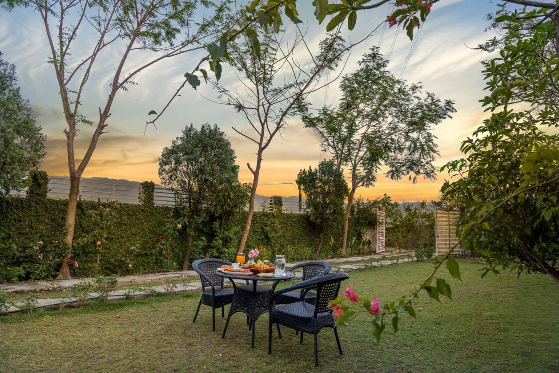 Vista Divine By Veo - Part Of Stayvista Rishīkesh 外观 照片